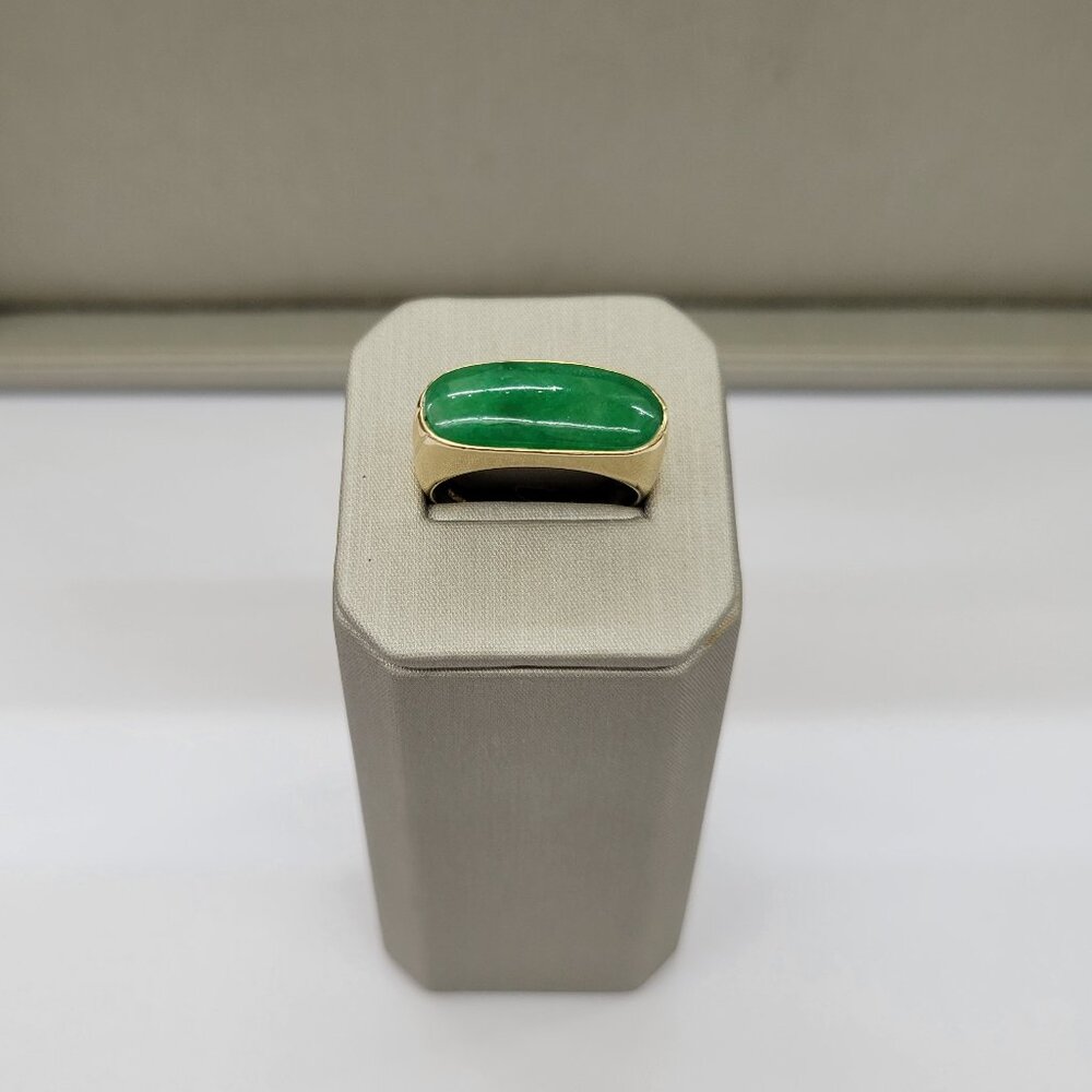 Dark Green Jadeite Men's Ring - Size 9 - 14kt Yellow Gold